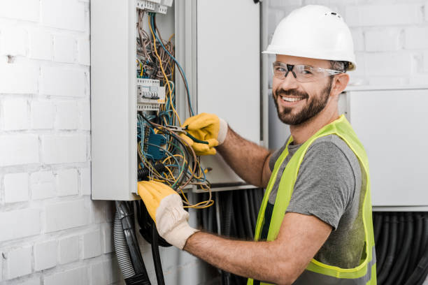 Best Affordable Emergency Electrician  in Nth Bend, OR